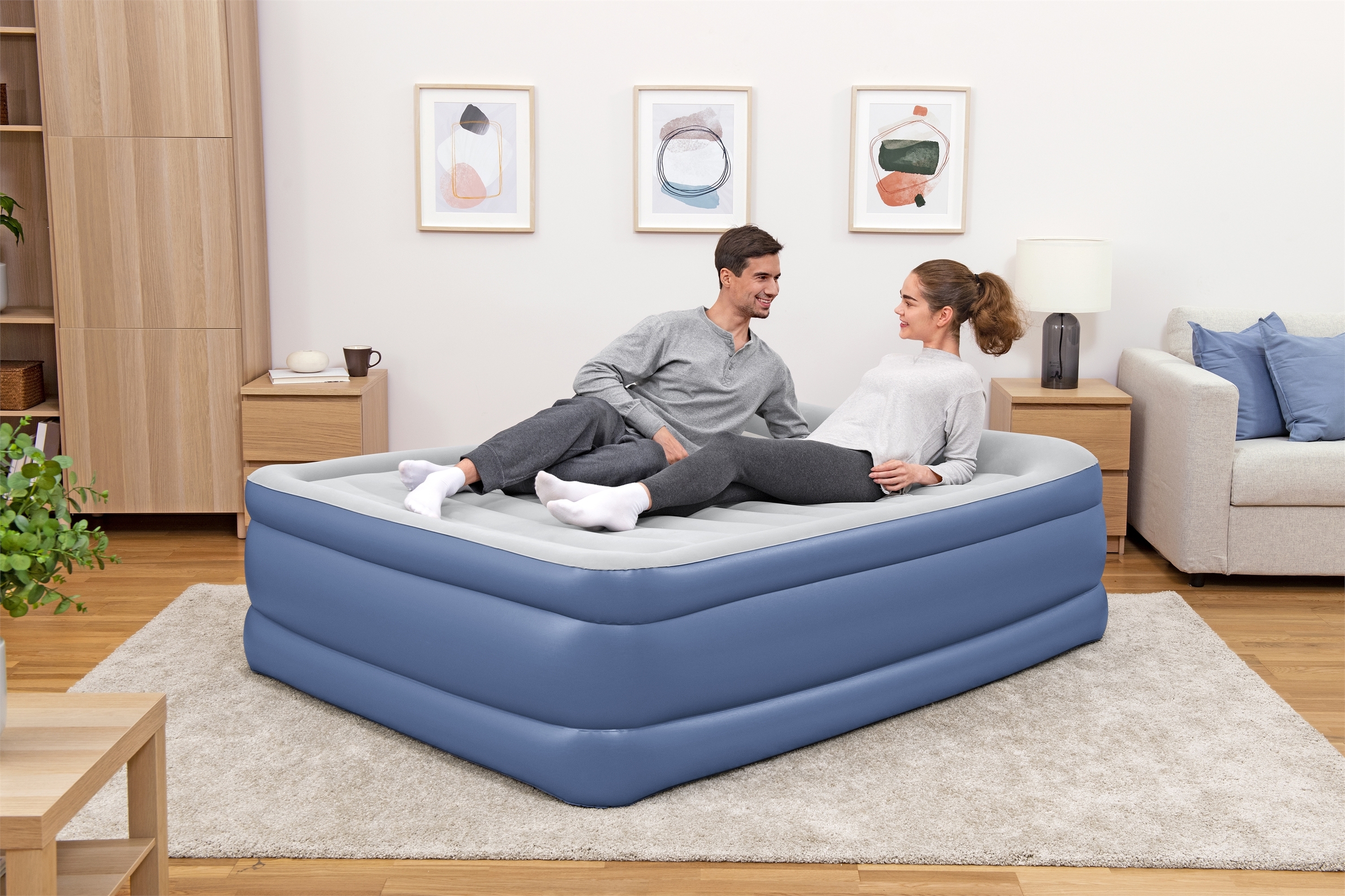 Luftbett Tritech Queen selbstaufblasend  203 x 152 x 61 cm