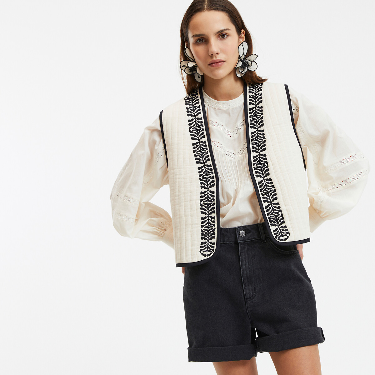 COLEÇÕES LA REDOUTE<br>Colete sem mangas, bordado