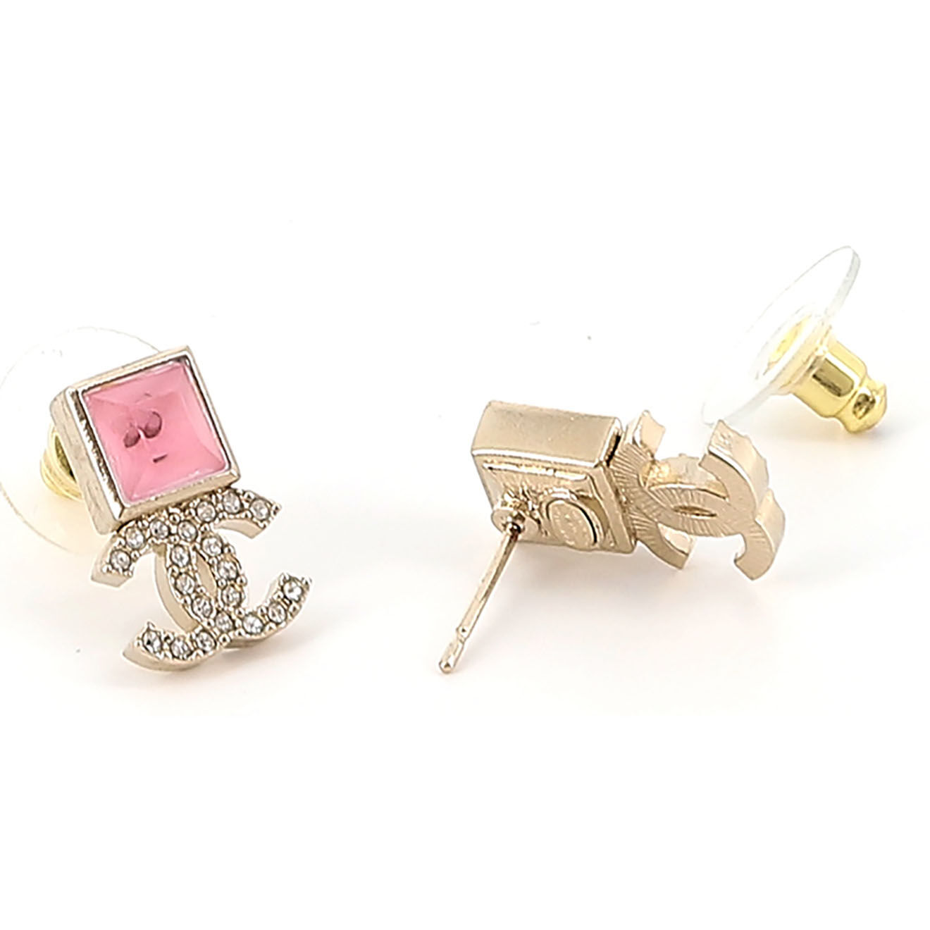Chanel Boucles d'oreilles en Métal, Strass et Pierre dorées - Neuf avec étiquette