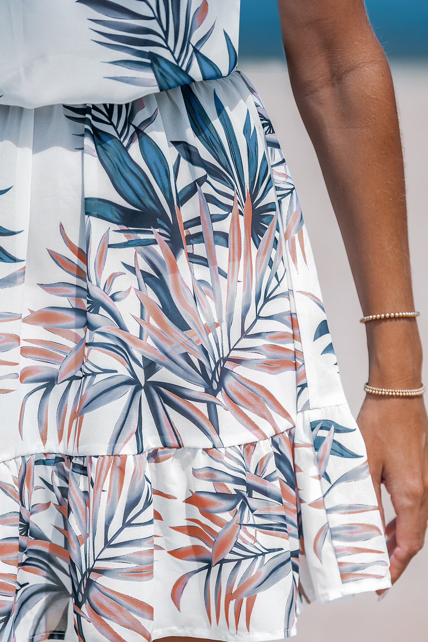 Robe cover up mini avec taille à nouer blanche