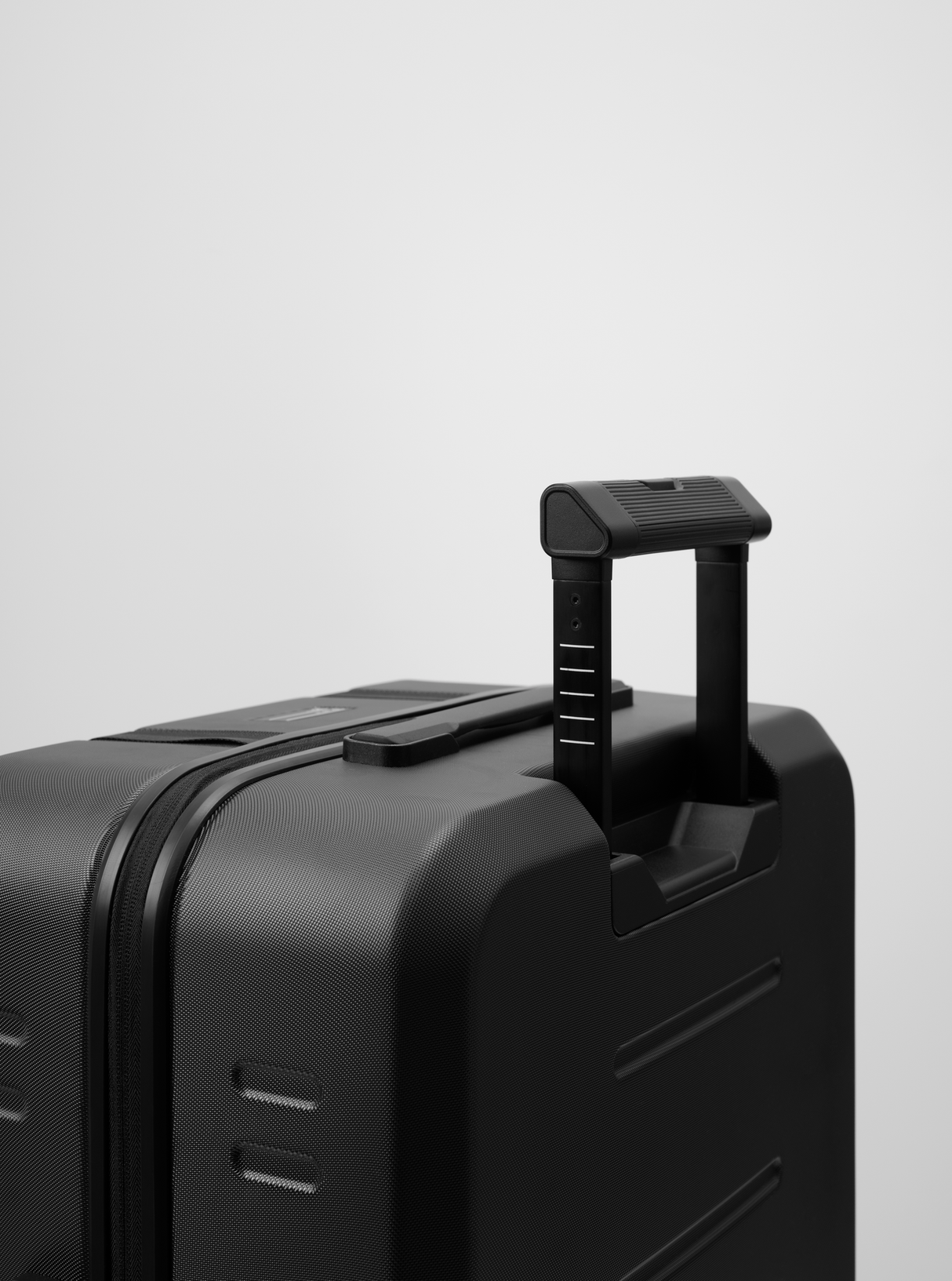 Db<br>Ramverk Check-in Luggage 70L