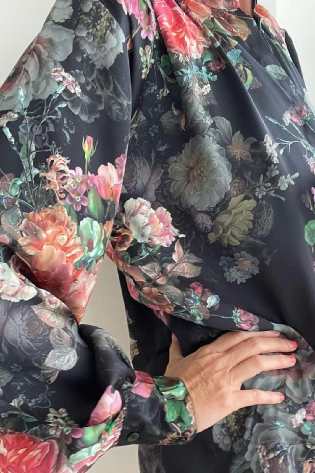 Karmamia Cornelia Shirt daisy noir tea rose