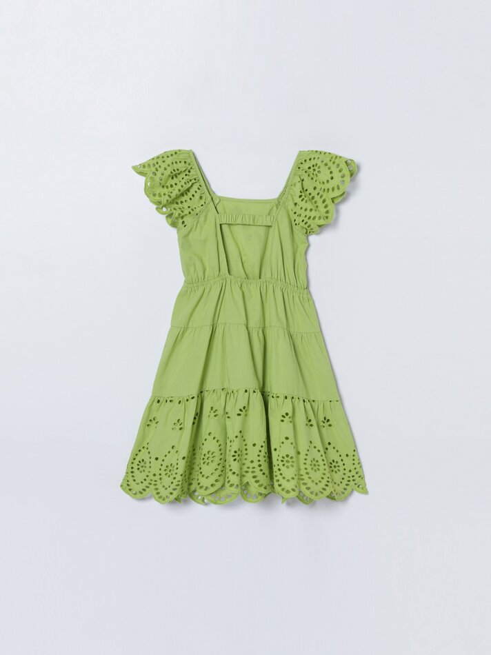 Vestido bordado suíço - Verde Pistache