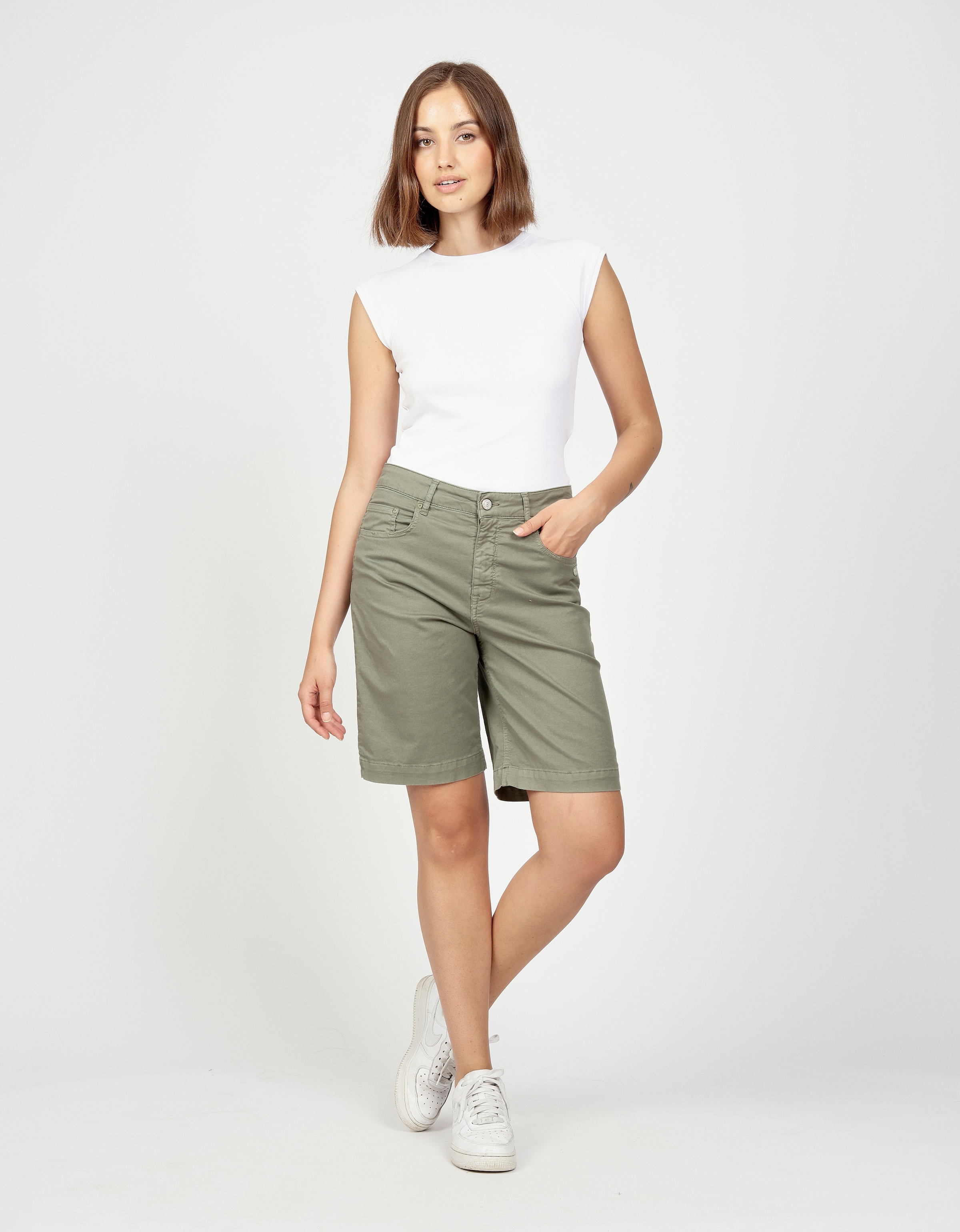 GANG Bermudas »94CARLOTTA BERMUDA«  mit weitem Bein