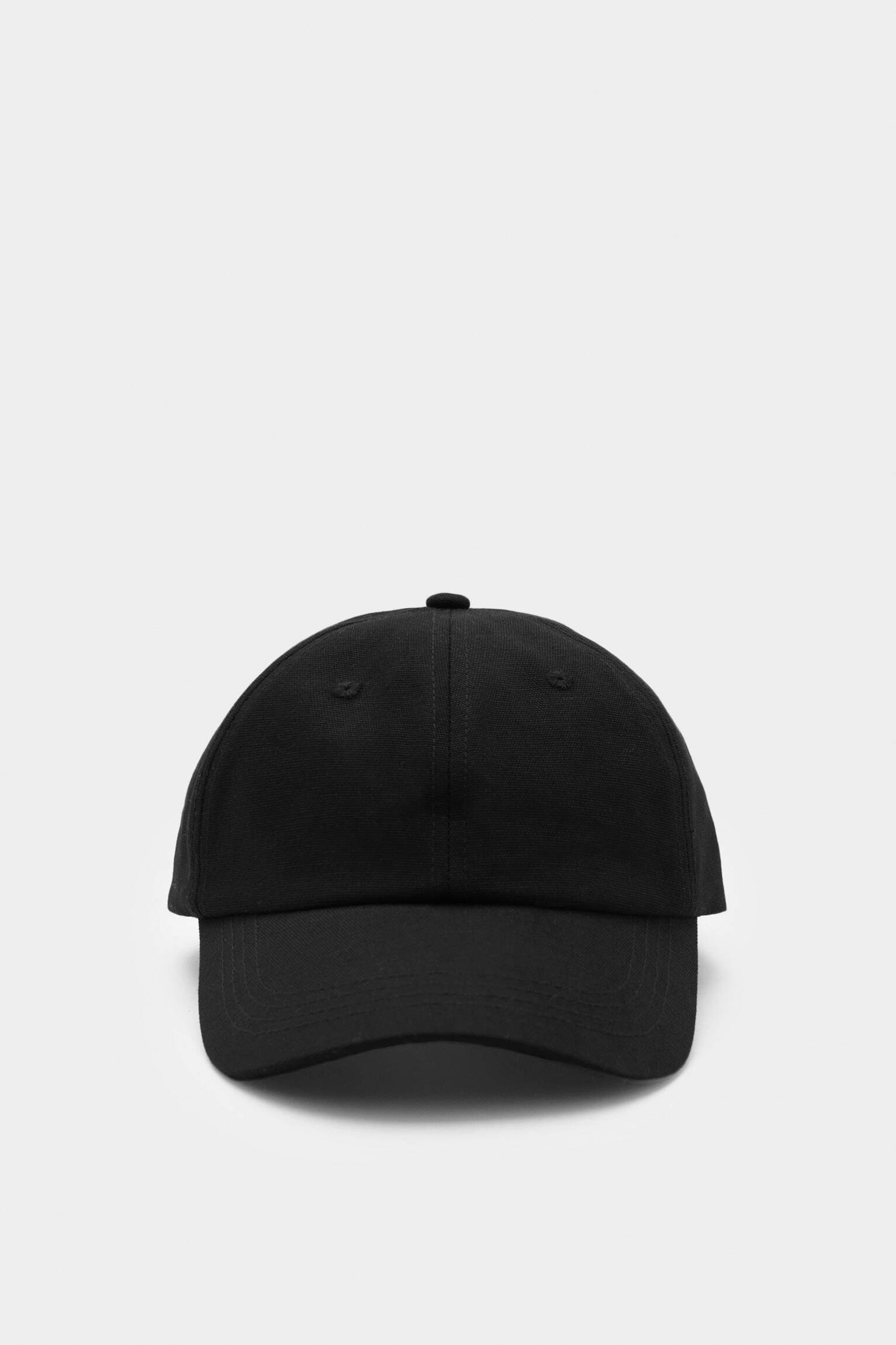 BONÉ PRETO BÁSICO - PRETO