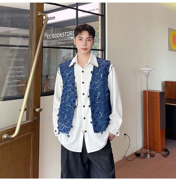 Bjorn - V-hals denim vest met patroon en knopen