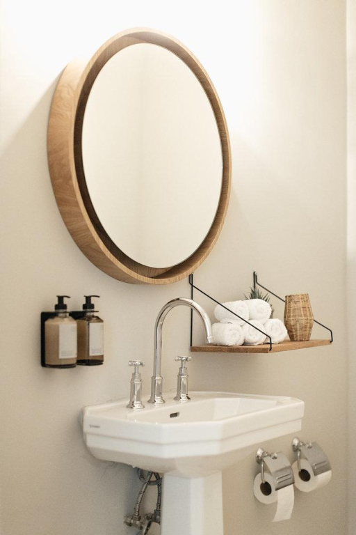 Frama Shelf wandplank 40x27 donker/zwart