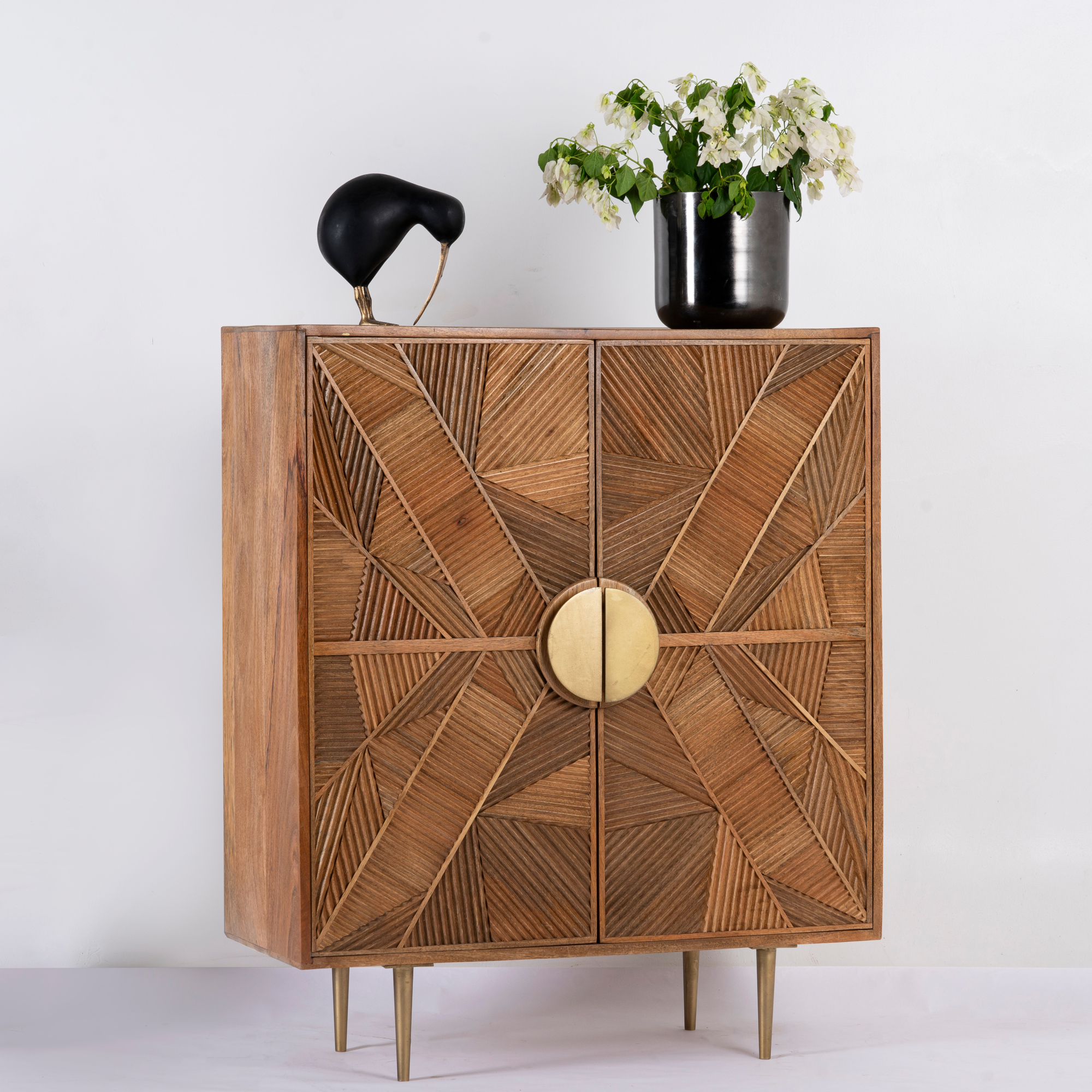 Dressoir Varuni #1