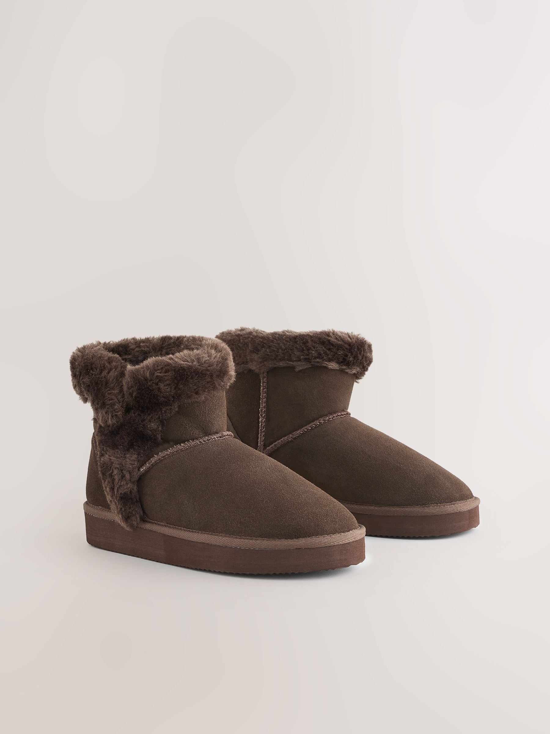 Chocoladebruin - Suede Faux Fur Boot Slippers