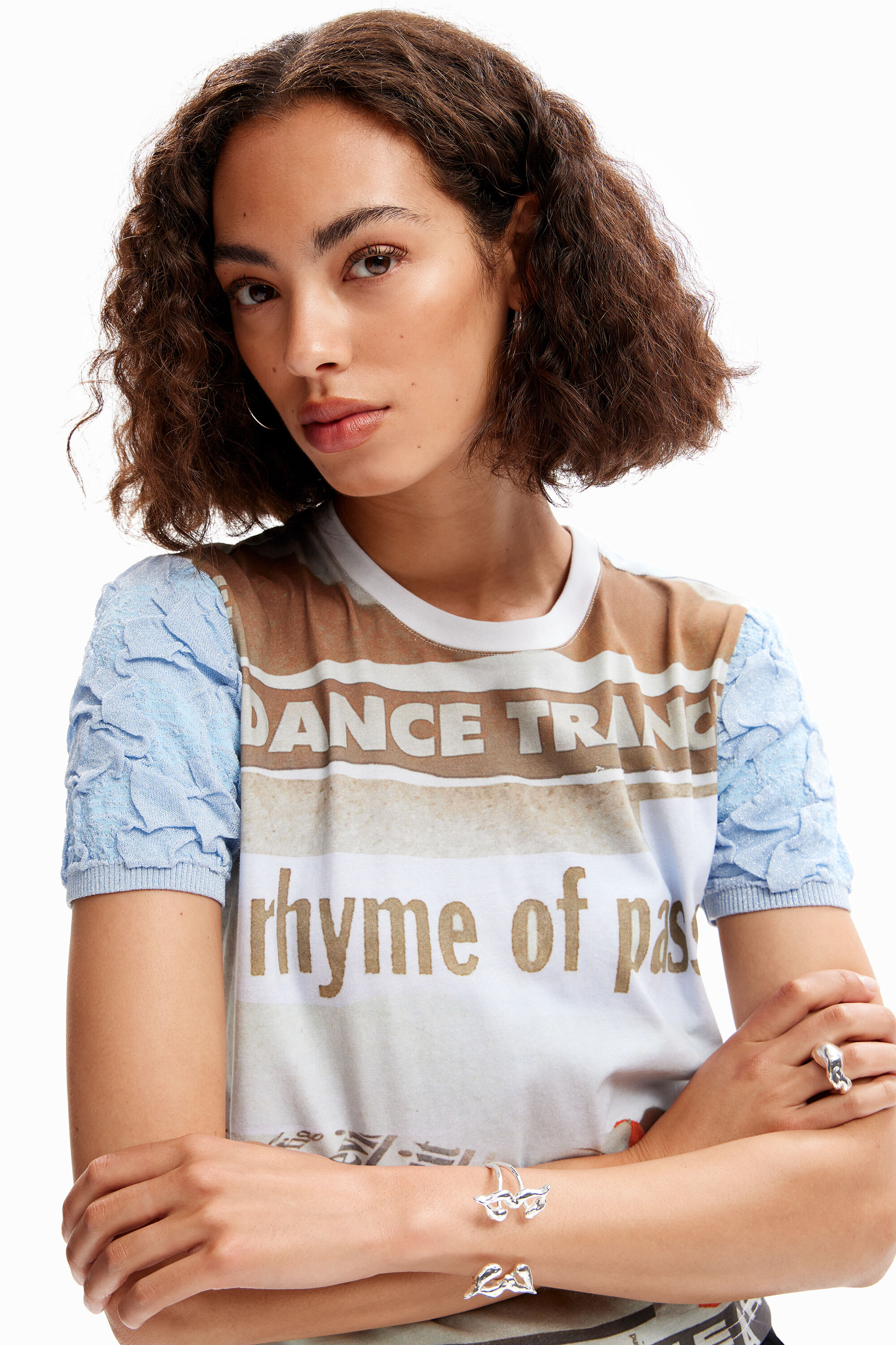 T-shirt texturé journal