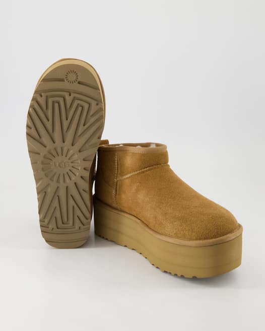 UGG Classic Ultra Mini Platform Winterschuhe