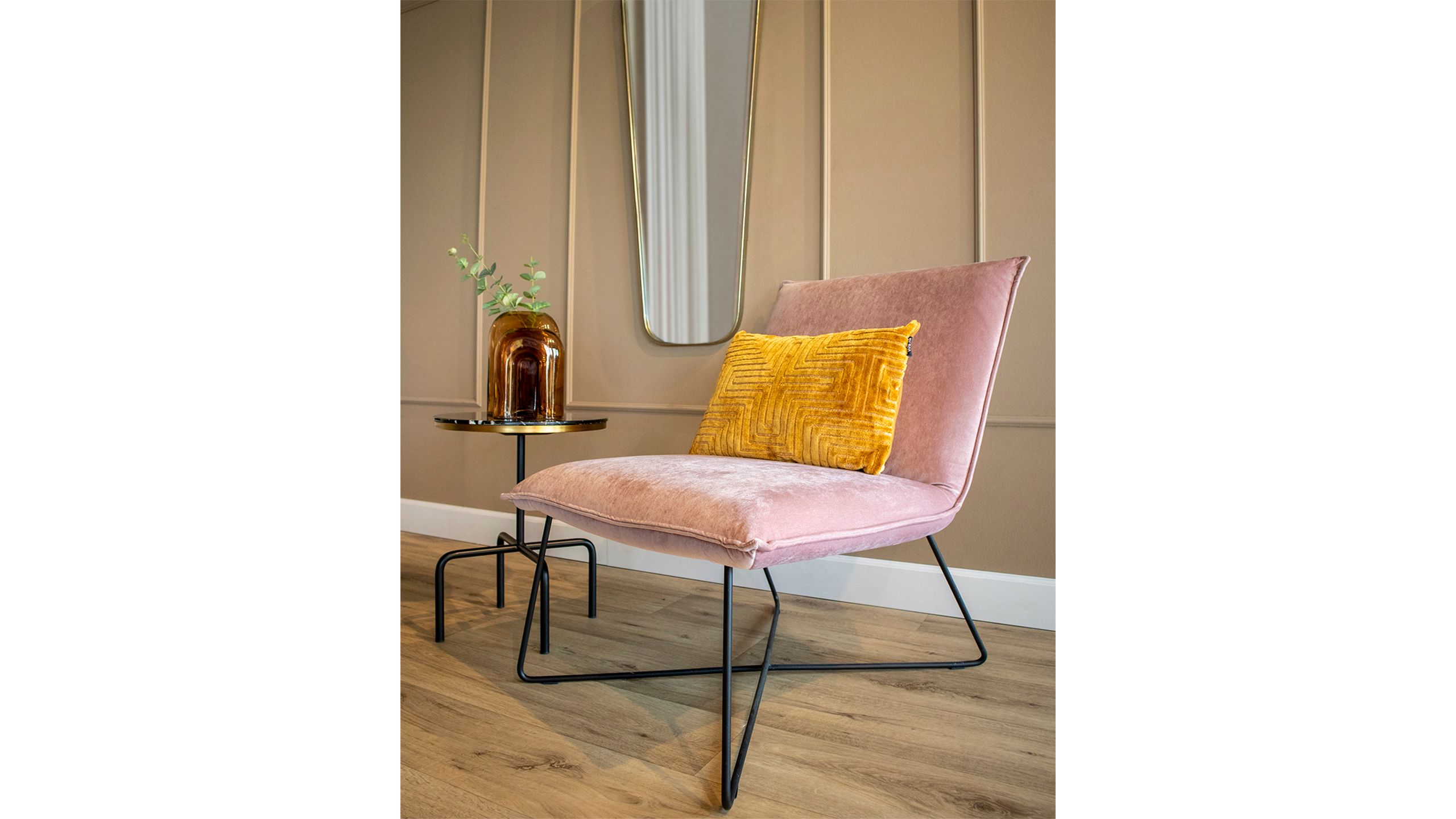 Fauteuil Yossi B70 x D84 x H85 cm