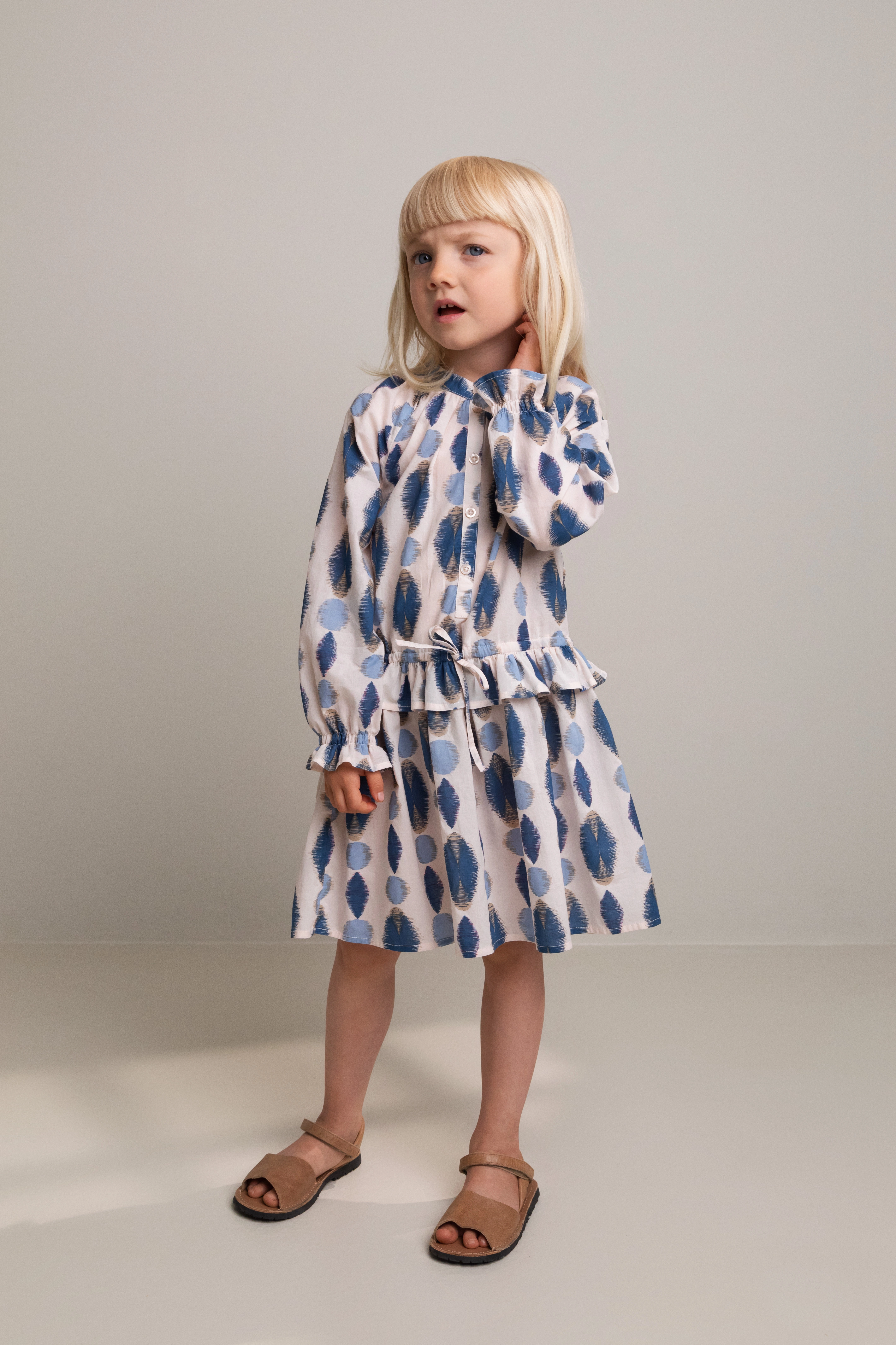 Langarm-Kleid DOELLE in ikat print glacier