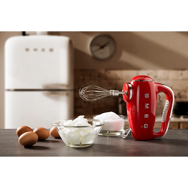 Batteur à main 9 vitesses 250 W HMF01RDEU rouge Smeg