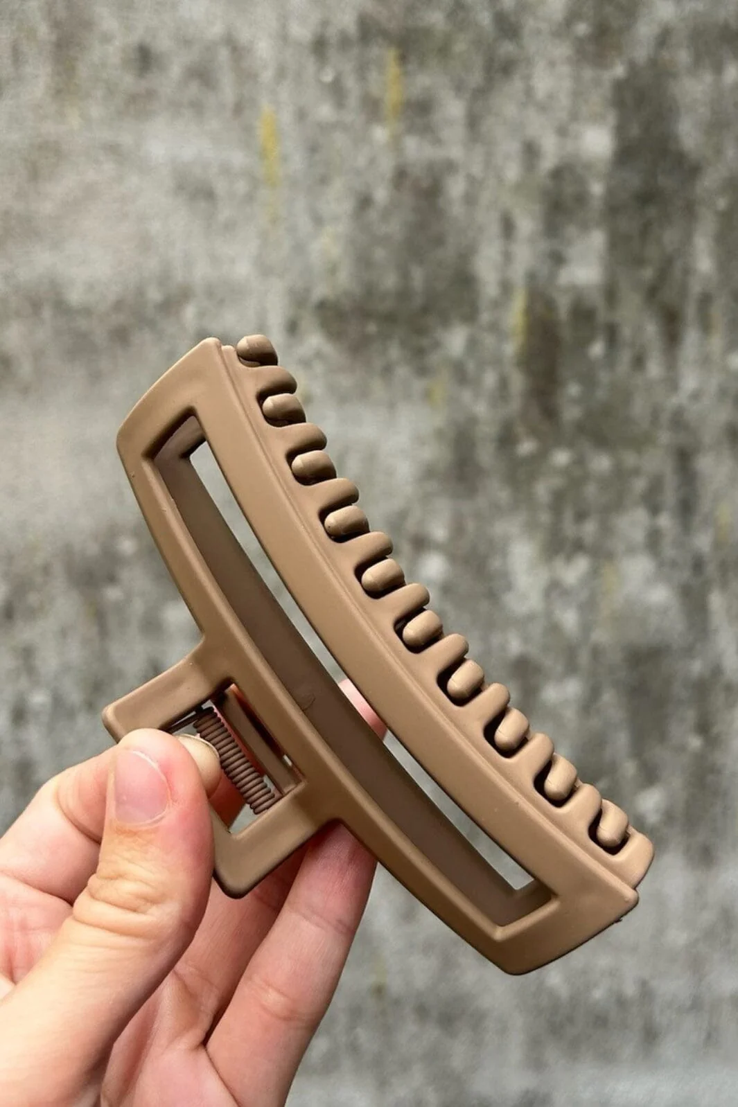 Anobel Copenhagen Hair Claw P202 brown