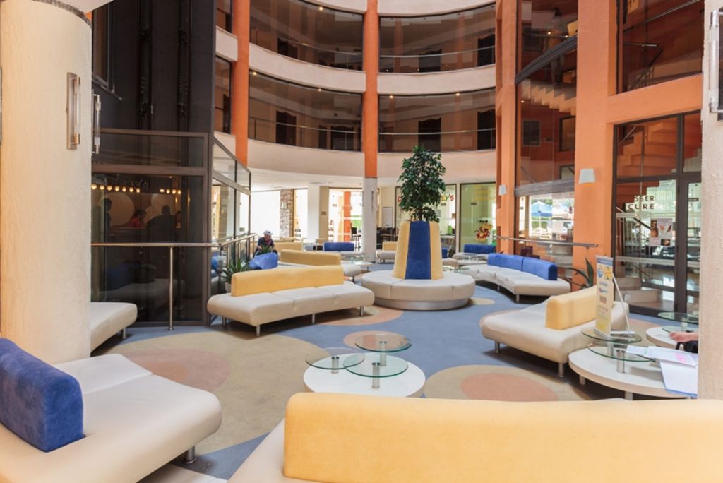 Meridian hotel (ex. Smartline Meridian) Logies en ontbijt - Hotel