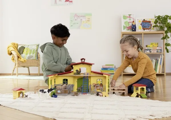 Schleich Large Farm with Animals and Accessories