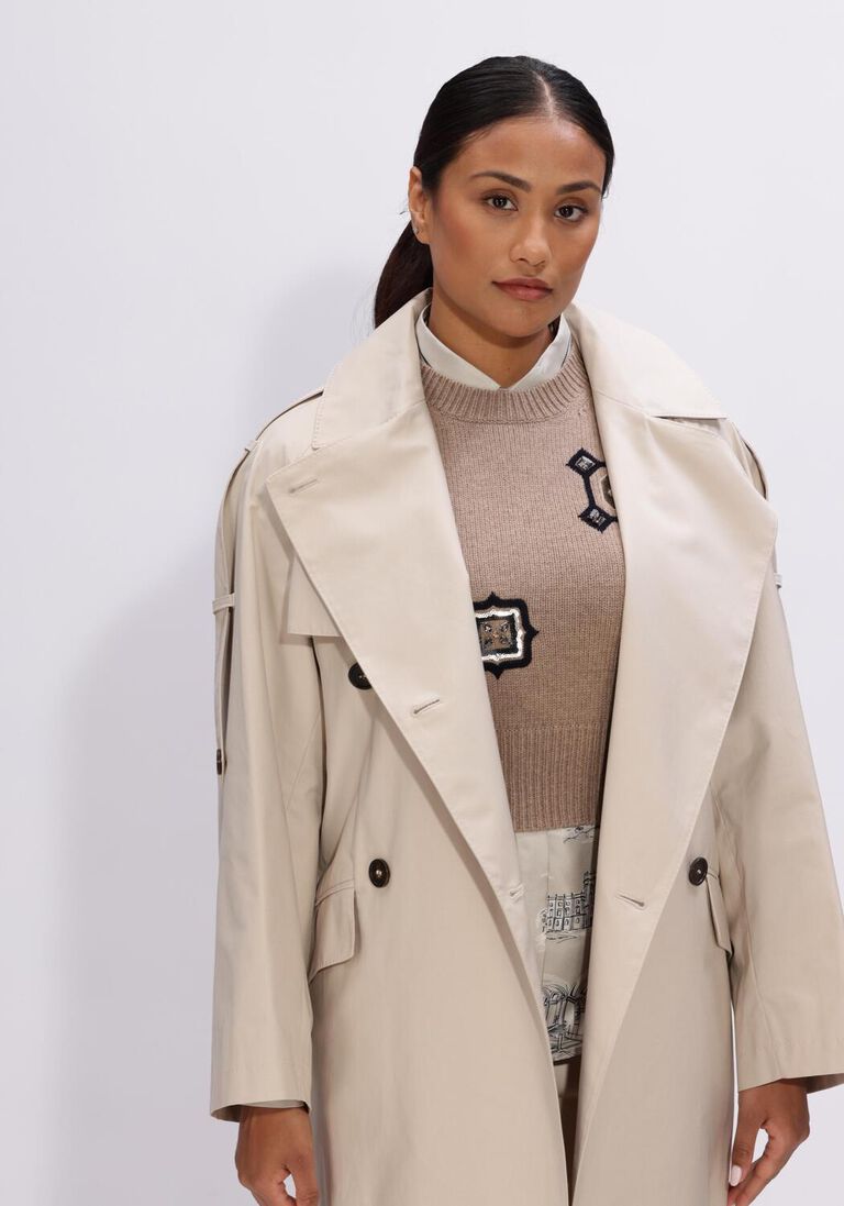 beige max mara trenchcoats delfino