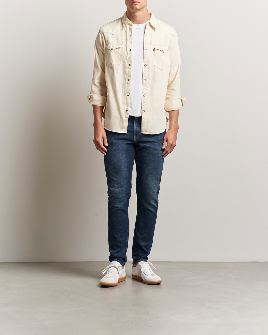 Levi's 512 Slim Taper Jeans Breaking News