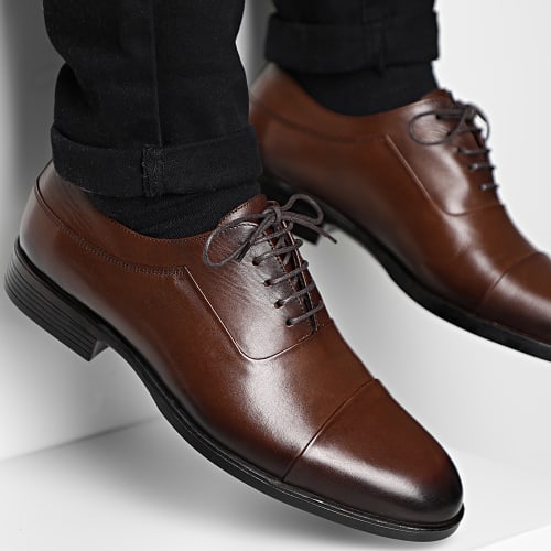 Chaussures 8136 Marron