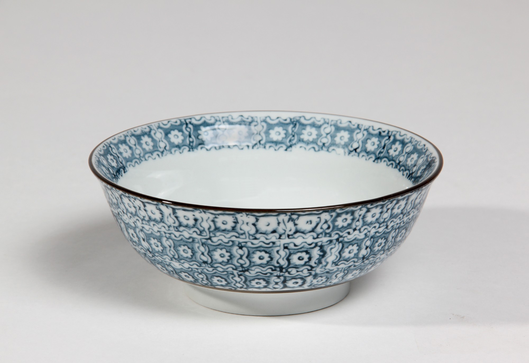 Suppenschale 'Blumenmuster', blau-weiß, Ø 15 cm, H 6 cm von fischer's lagerhaus