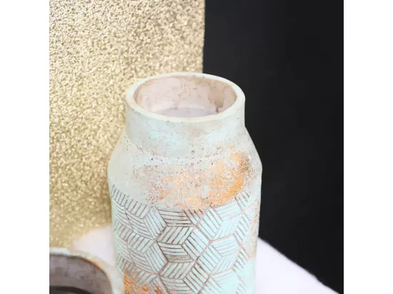 Vase en béton vert de gris Ø.15.5 x 20 cm