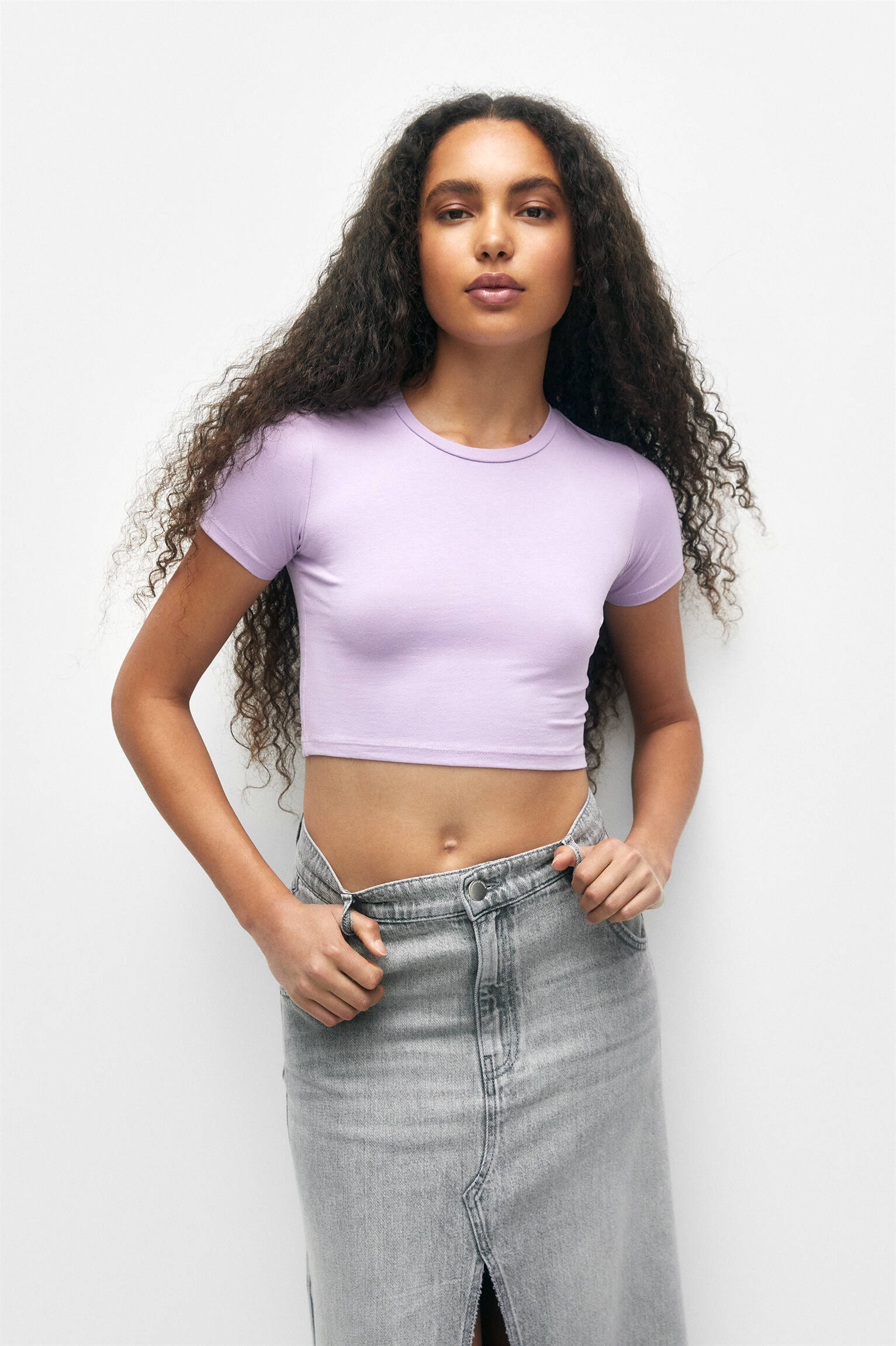 CAMISETA CROPPED DE MANGA CURTA - MALVA