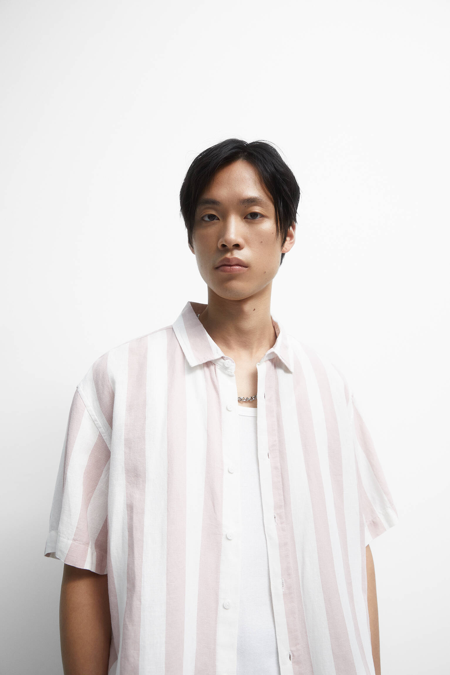 Camisa de linho listrada de manga curta - rosa