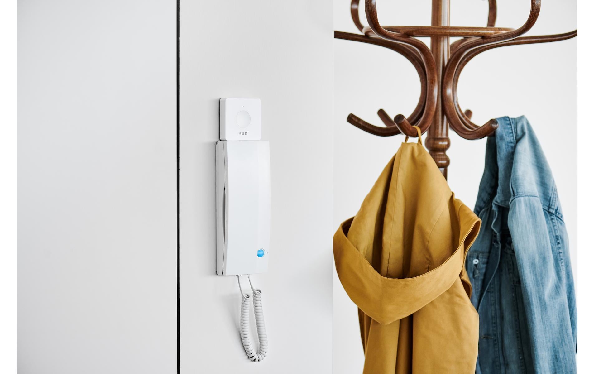 Smart Lock Opener Weiss<br>Macht aus deiner bestehenden Gegensprechanlage einen smarten Türöffner