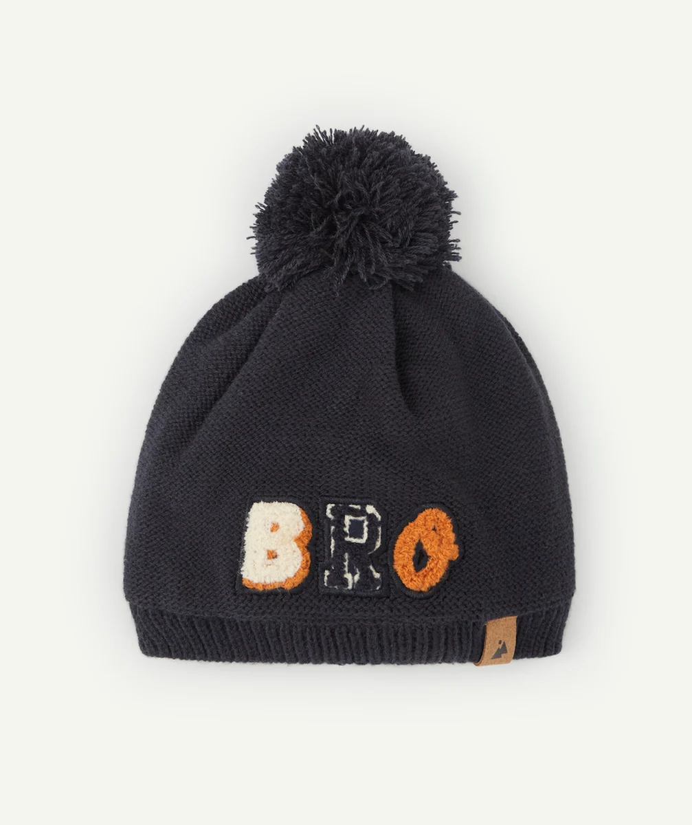 BONNET BLEU AVEC MESSAGE BRO EN FIBRES RECYCLÉES BÉBÉ GARÇON