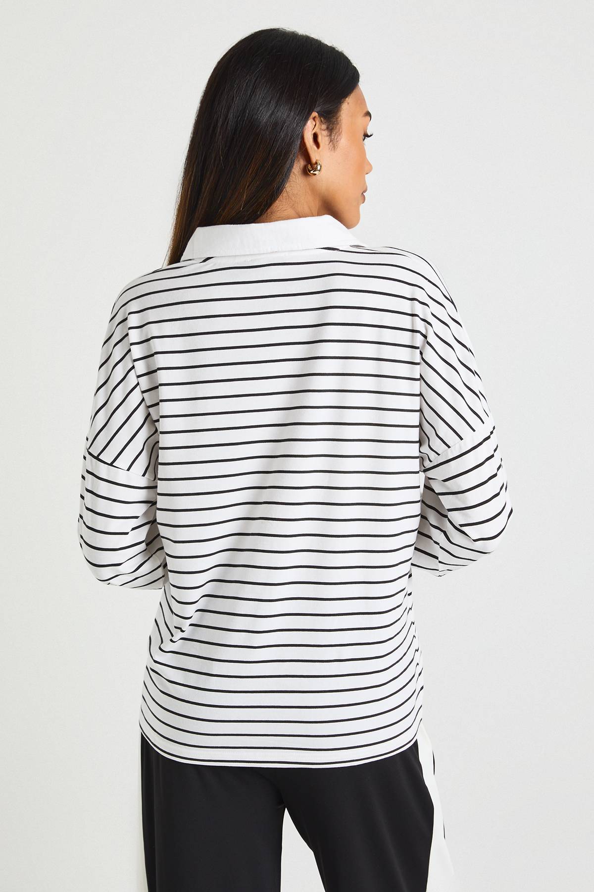 boohoo Haut rayé à manches longues pour femmes enceintes