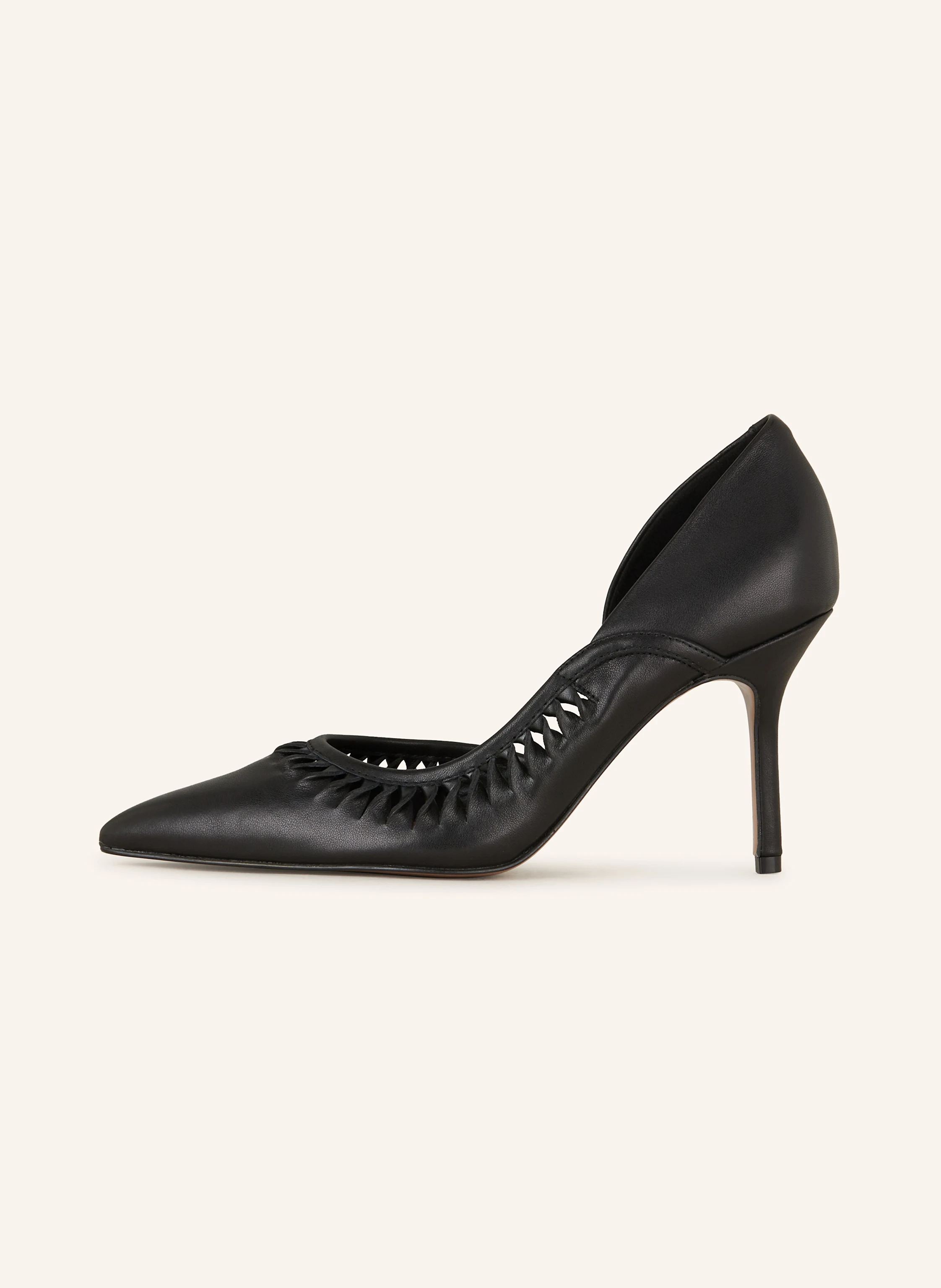 REISS Pumps