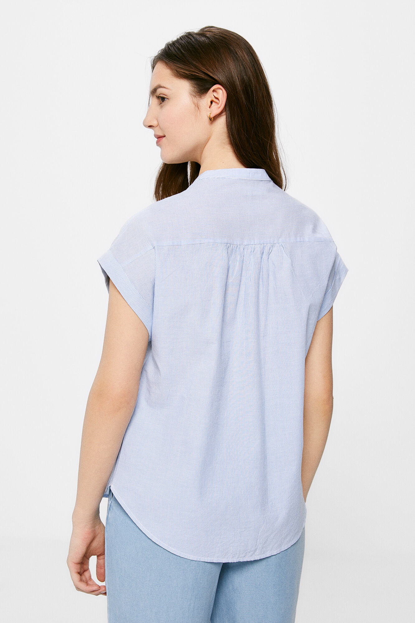 Blusa de algodão com gola mandarim