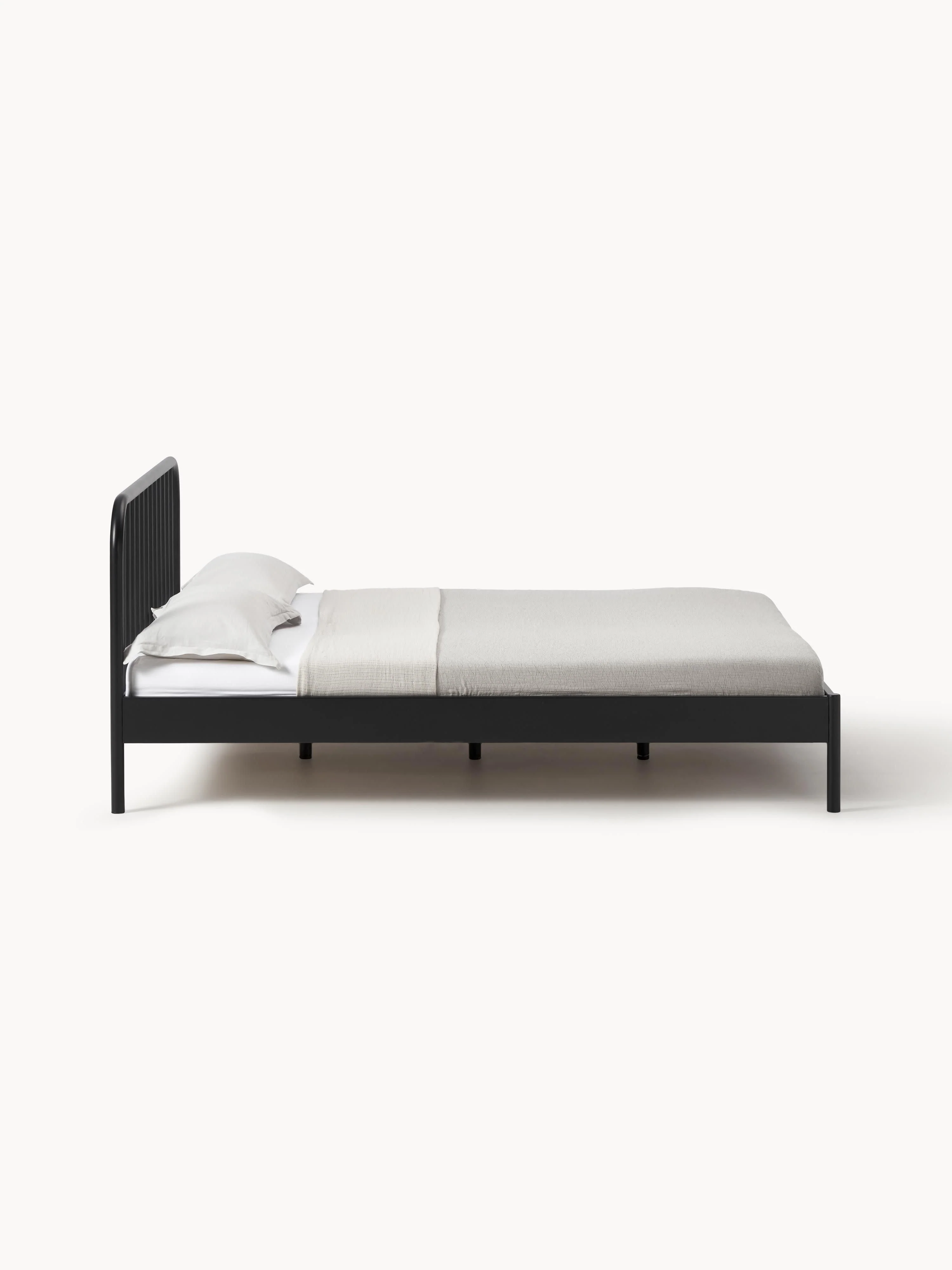 Metalen bed Sanna