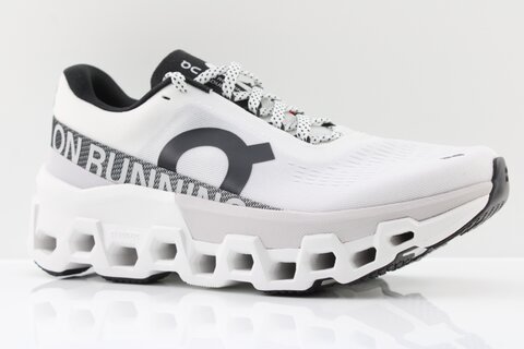 On Cloudmonster 2