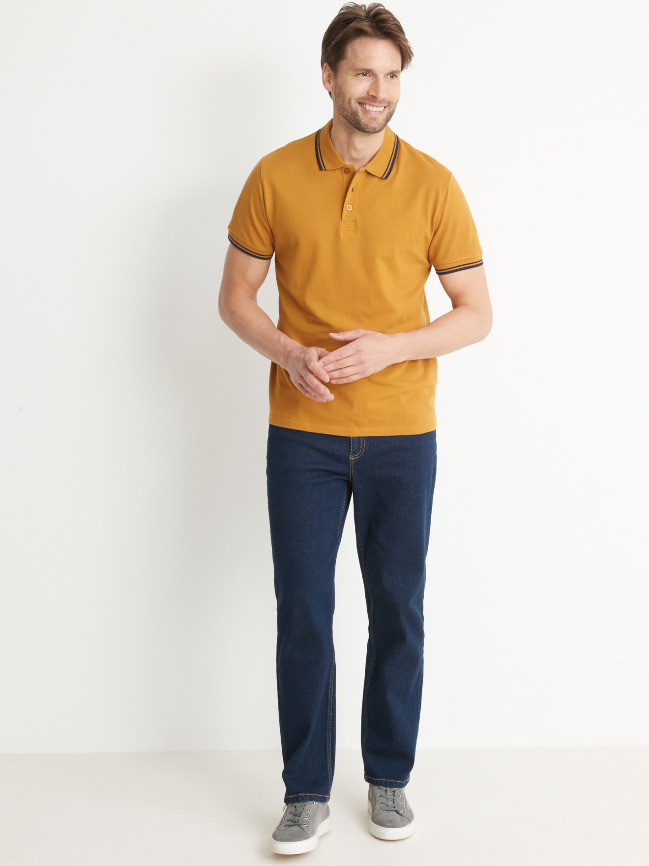 Polo manches courtes maille piquée