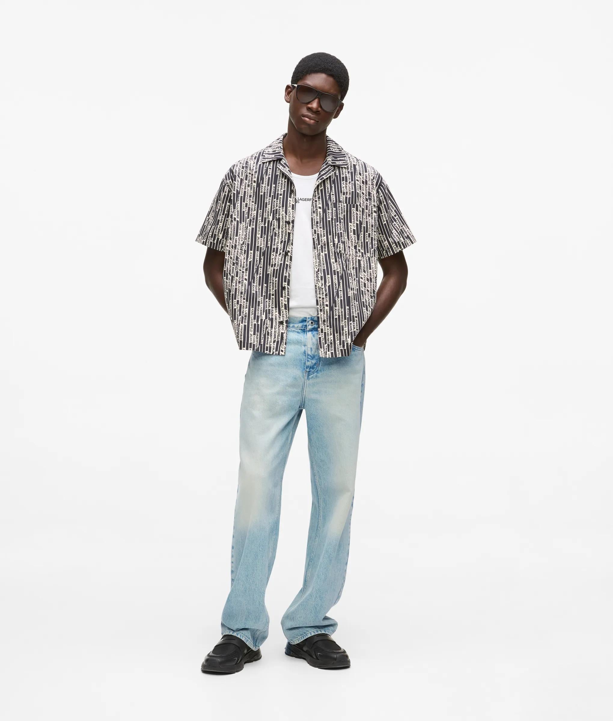 Relaxte gebleekte jeans