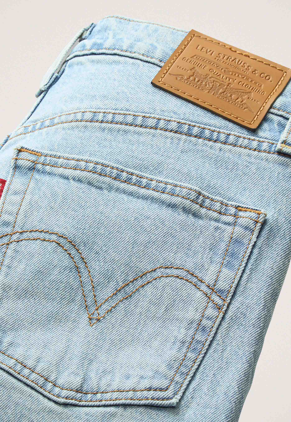 Levi's Ribcage Jeans