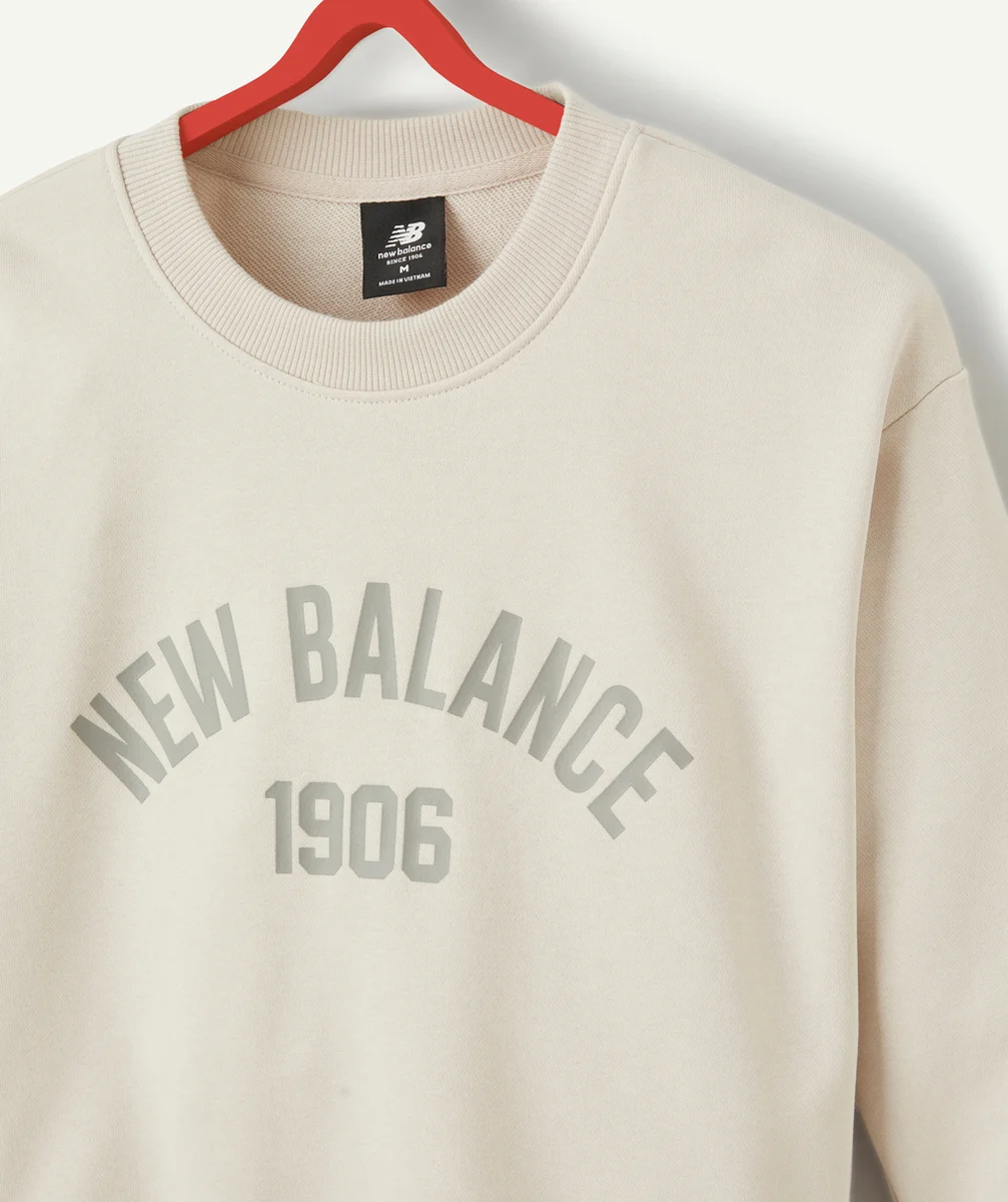 NEW BALANCESWEAT RAS DU COU OVERSIZED VARSITY BLANC CASSÉ FILLE