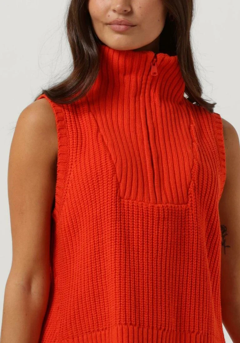 CC HEART oranje cc heart spencer emily zip knit vest
