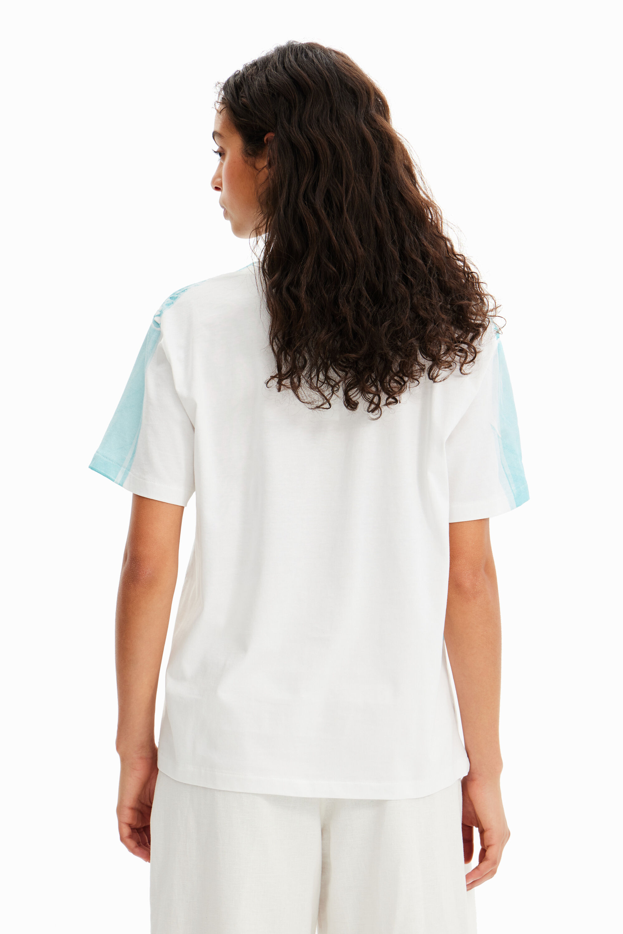 T-shirt illustration fille