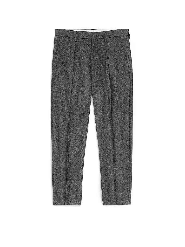 NN.07 Chino grau