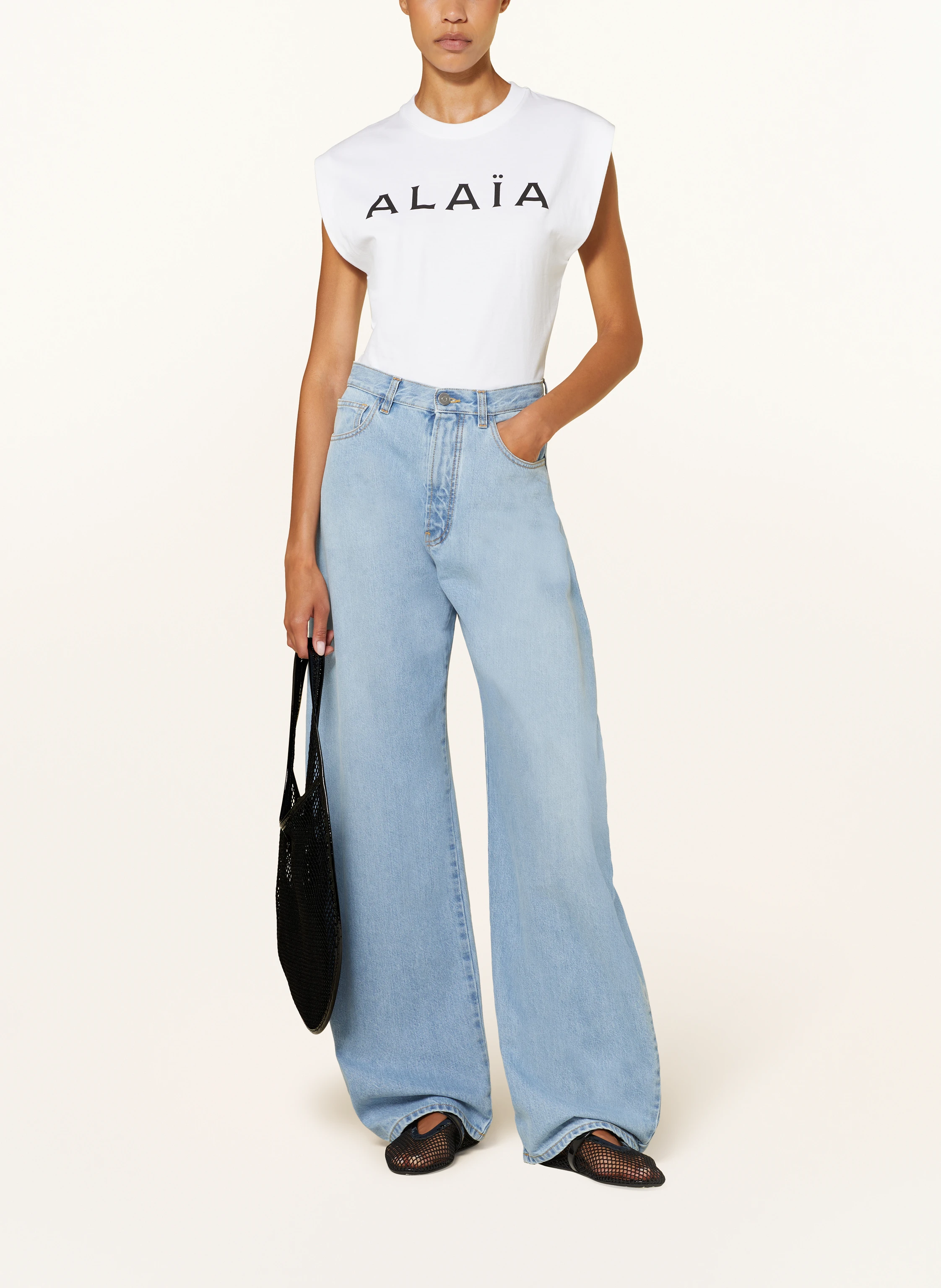 ALAÏA Schultertasche ONE PIECE M mit Pouch