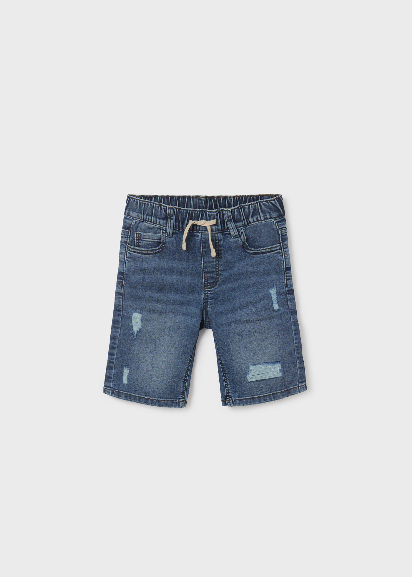 Bermuda jeans feita com algodão sustentável para meninos