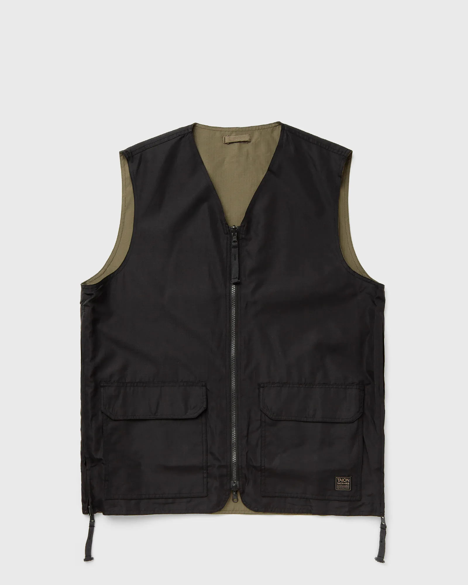 Taion MILITARY RVS V NECK VEST