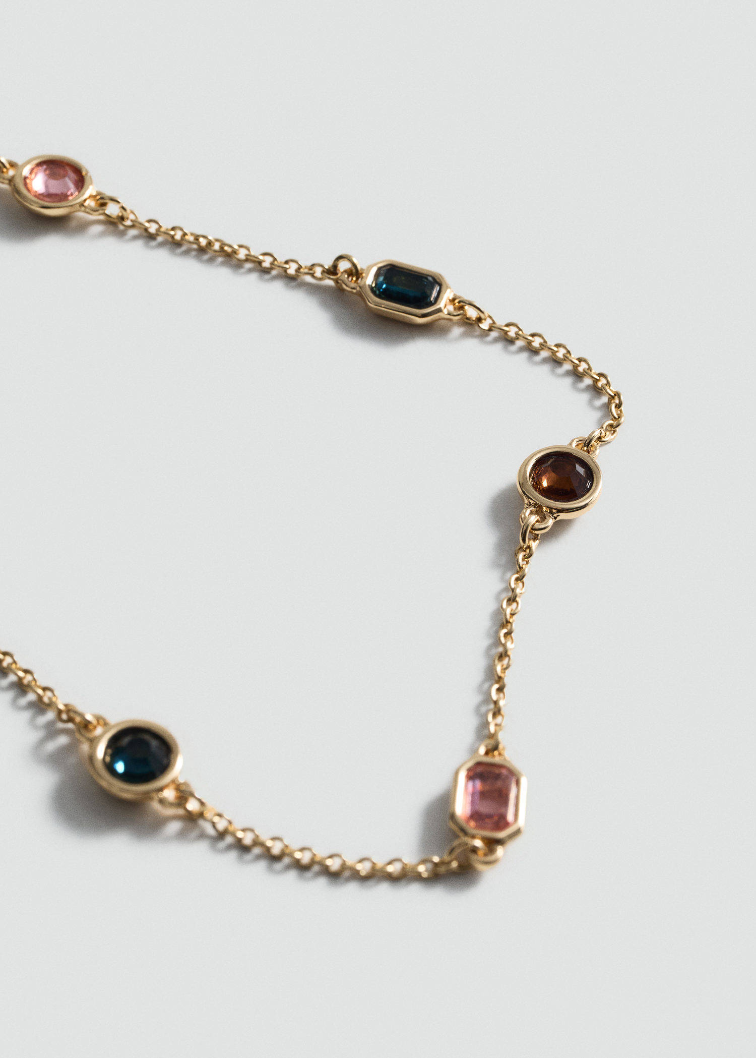 Mango ketting goudkleurig