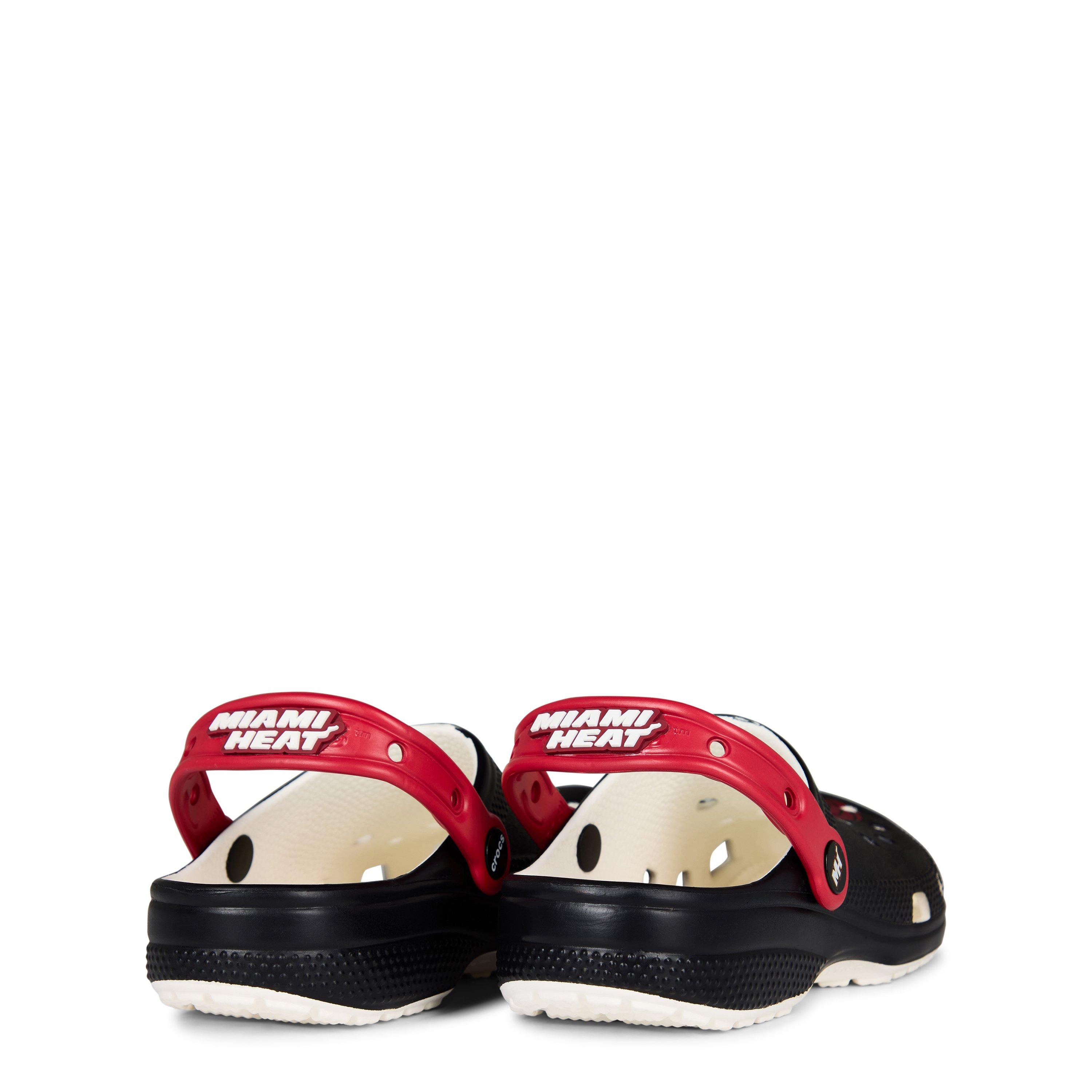 Crocs NBA New York Knicks Classic Clogs Juniors