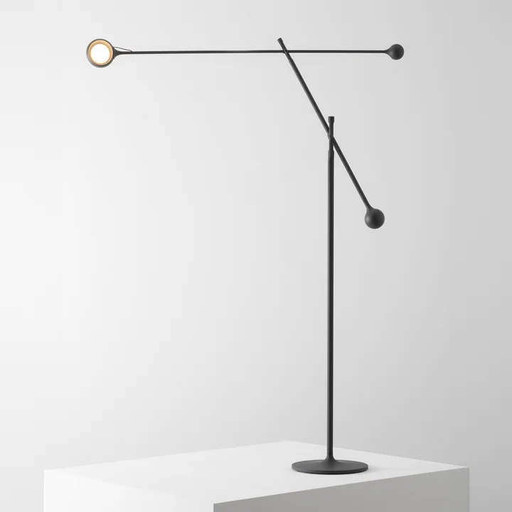 Artemide - IXA Stehleuchte LED, weissgrau
