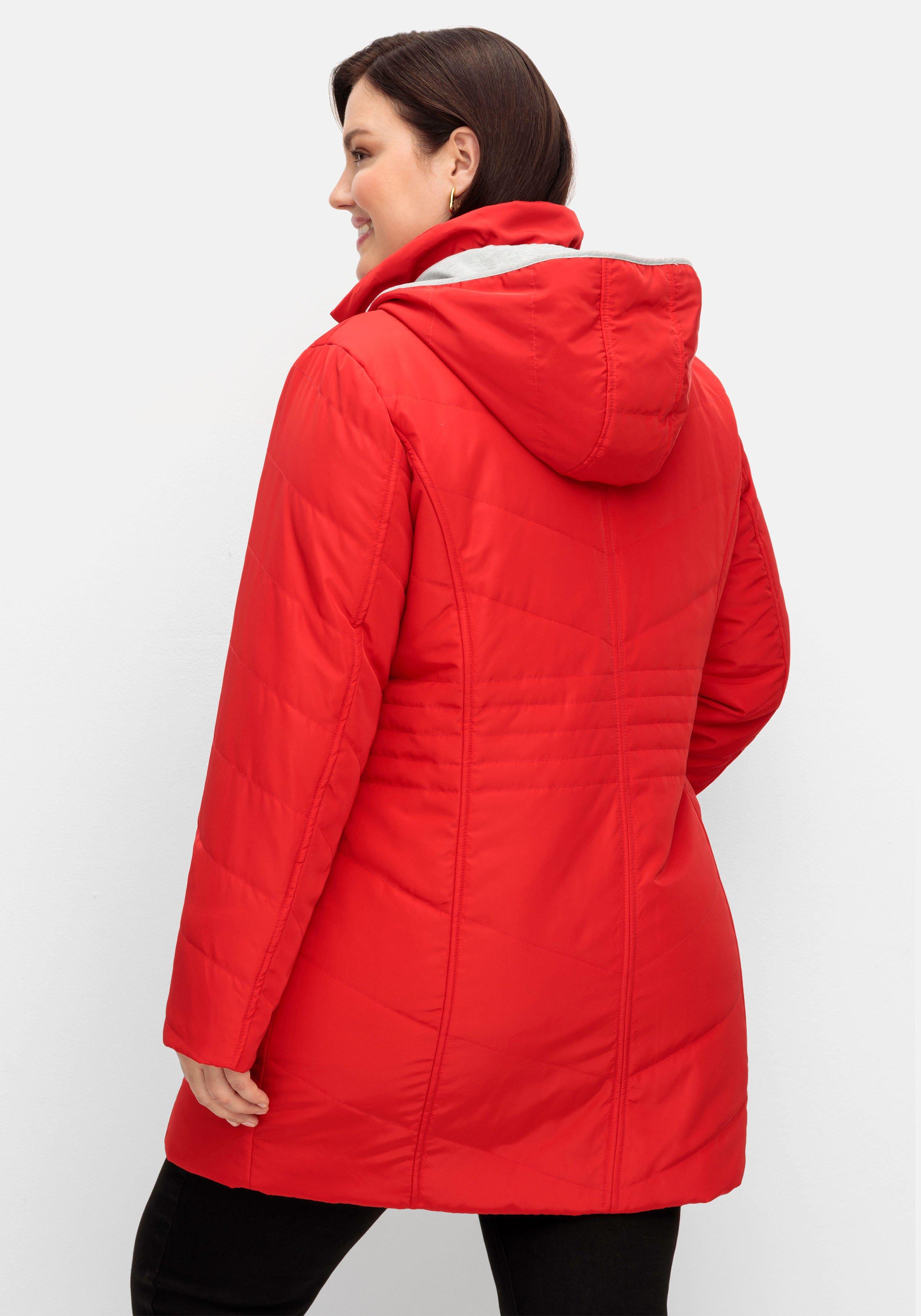 Leicht wattierte Kapuzensteppjacke mit Kontrastdetails