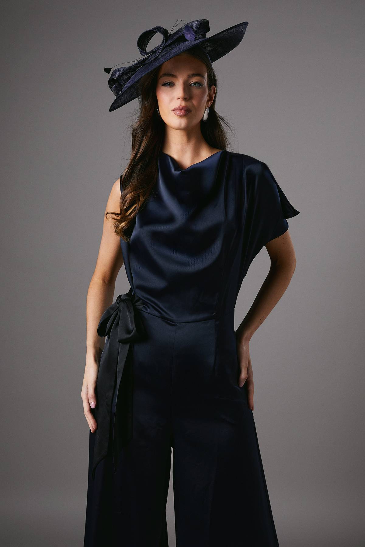 Coast Combinaison Pantalon Large en Satin à Liens Latéraux